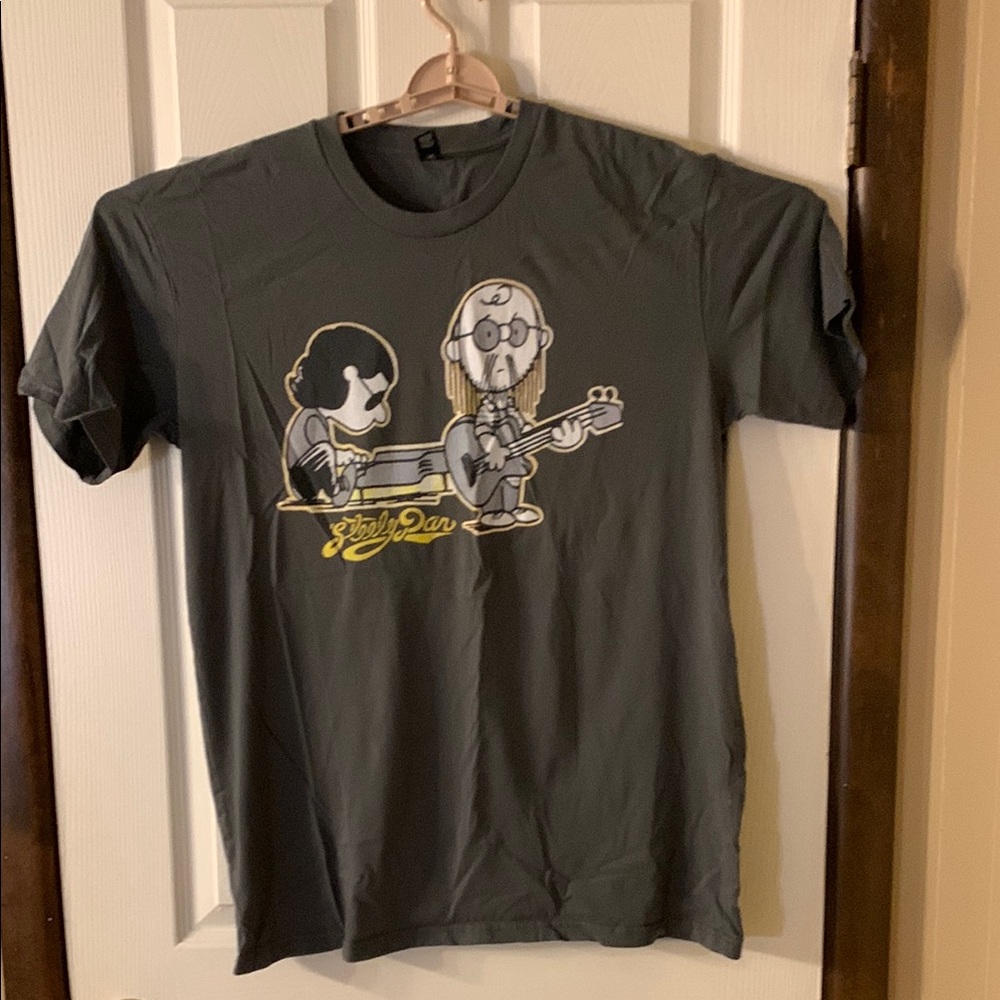 Charlie Brown Steely Dan Shirt (BIN M)